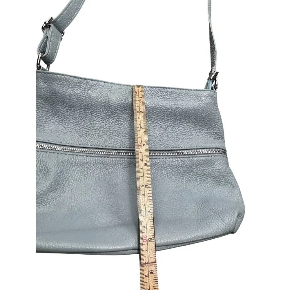 Italian-Made Light Blue Genuine Leather Shoulder Bag With Zip Closure & Tassel - Picture 8 of 9
